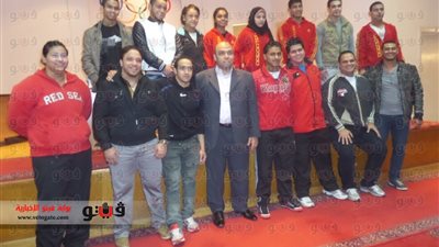 بالصور.. «زين ومحجوب» يكرمان أبطال الأثقال بمقر «الأوليمبية»