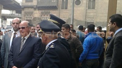 مدير أمن القاهرة يقود حملة مكبرة بشارع الأزهر