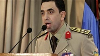 المتحدث العسكري ينفي عمل المتهمة بالتخابر مع إسرائيل في مجلة تابعة للجيش