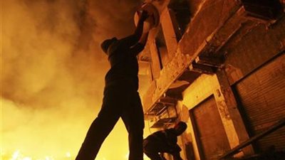 انتدب المعمل الجنائي لبحث أسباب حريق «معظمة الأقباط» في أسوان