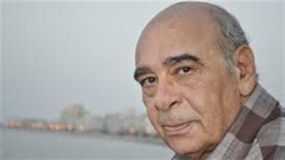 أحمد الخميسي: أوقع عملي الجديد بمهرجان الأزبكية لأنه معرض الشعب