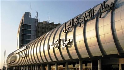 مطار القاهرة يستقبل شحنة نظائر مشعة لعلاج السرطان
