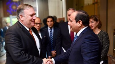 أسبوع رئاسي مكثف..السيسي يفتتح مسجد وكاتدرائية العاصمة الجديدة.. يبحث مع أبو مازن مستجدات القضية الفلسطينية..تعزيز الشراكة الاستراتيجية مع وزير خارجية أمريكا.. ومكافحة الإرهاب مع مدير مخابرات اليونان