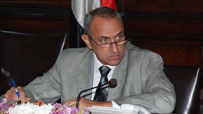  الدكتور ايمن فريد