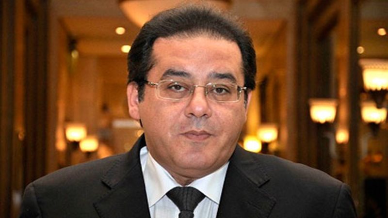  الدكتور أيمن نور