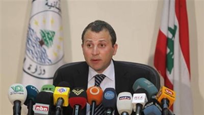 وزير خارجية لبنان يتلقى رسالة تهنئة من نبيل فهمي