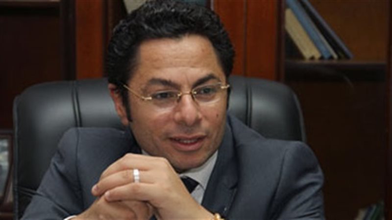 خالد أبو بكر، عضو