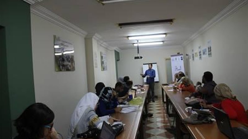 احدي اجتماعات مركز
