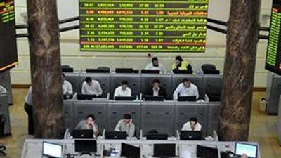 البورصة تكتسى باللون الأخضر وتربح 2.73 مليار جنيه نهاية التداول