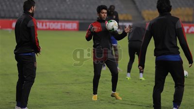 فقرة تدريبات بدنية قوية للاعبي الأهلي قبل مواجهة فيتا كلوب