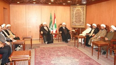 وفد علماء المسلمين يطالب المصريين بالالتحام مع قيادتهم الشرعية