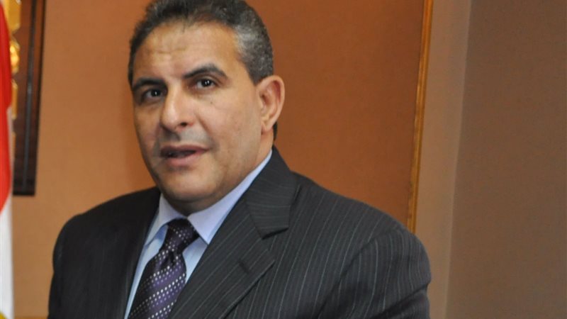 طاهر أبو زيد وزير