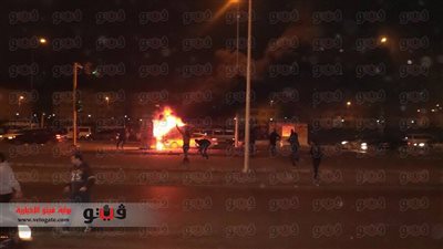 بالصور.. مرور الجيزة: مجهولون يشعلون النيران في كشك شرطة بأكتوبر