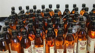 ضبط 510 زجاجات خمور مستوردة ومهربة بالفيوم