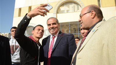 رئيس جامعة الأزهر: نعمل على تخريج جيل قادر على بناء الوعى الوطني (صور)