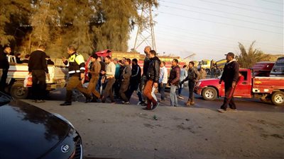 توقف الحركة المرورية بعد تصادم بين سيارتين بطريق «طنطا -المحلة»