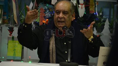 توقيع رواية فردقان ليوسف زيدان بمكتبة الديوان في الزمالك (صور)