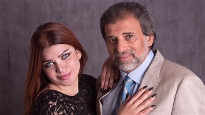 بعد «صورة الحضن».. ياسمين الخطيب تتحدى وتنشر صورا جديدة مع خالد يوسف