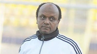 إسماعيل يوسف يوضح حقيقة رفض إعارة باسم مرسي بسبب ياسر إبراهيم