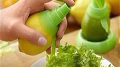 «سبراي» النعناع والليمون للقضاء على الروائح الكريهة للأحذية