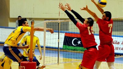 الاتحاد المصراتي الليبي يتأهل لدور نصف نهائي البطولة العربية للكرة الطائرة بتونس