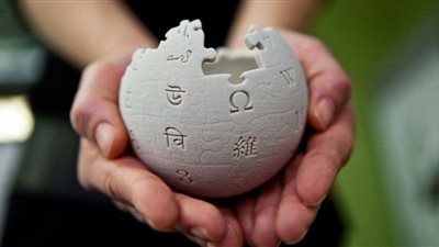 ويكيبيديا تستخدم ترجمة جوجل لتوفّر مقالاتها بعدة لغات