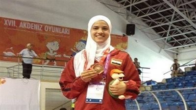 هدايا ملاك تتأهل لأولمبياد البرازيل في التايكوندو