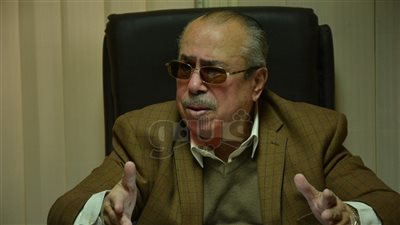 عباس الطرابيلي: هيكل لم يترك مدرسة بل ترك تابعين قلدوه في السيجار وطريقة الكلام