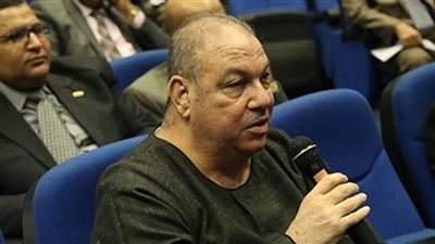 رئيس البرلمان يعلن خلو مقعد النائب محمود الخشن