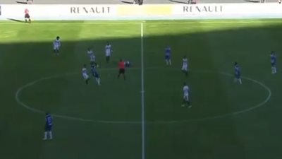 التسلل يحرم الزمالك من الهدف الأول أمام اتحاد طنجة