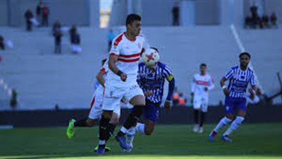 الزمالك يضع قدما في دور المجموعات للكونفدرالية.. الأبيض يتعادل سلبيا مع اتحاد طنجة.. تحفظ جروس يهدر فوزا غاليا.. ركلة جزاء تشعل اعتراضات المغاربة ضد الحكم.. وجمهور بطل المغرب ينعى محمد السباعي
