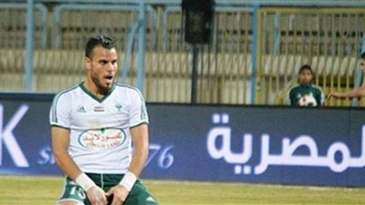 أحمد جمعة يوضح حقيقة سحب جواز سفره بالمصري