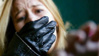 طالبة تدعي اختطافها بسبب إرغامها على الزواج في أسيوط