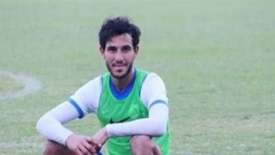 الأهلي يسعى لإنهاء تأشيرة حمدي فتحي لمرافقة الفريق بالجزائر