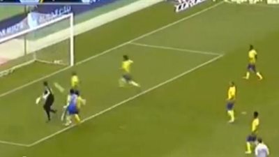 بالفيديو.. الهلال يفوز على النصر 4 / 3 في قمة الدوري السعودي