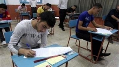 غياب 33 طالبا بامتحان الأحياء للصف الأول الثانوي بالقليوبية