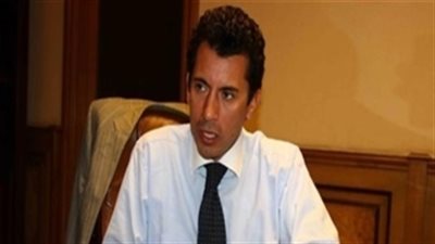 وزير الرياضة يبحث مع مميش مساهمة هيئة قناة السويس في أمم أفريقيا 2019