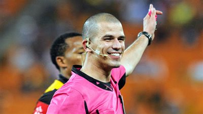 فيكتور جوميز يدير لقاء العودة بين الزمالك وطنجة