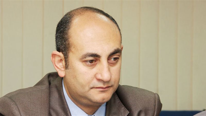  خالد على، المرشح