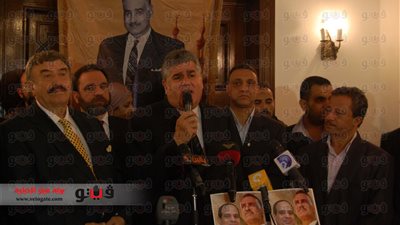 بالصور.. بدء التوافد على ضريح 