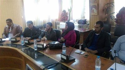 بالصور.. محافظ الشرقية يناقش مشاكل المدن والقرى مع الشباب