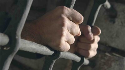 ضبط مسجل خطر لانتحاله صفة مهندس بإدارة تراخيص المحال بالدقي