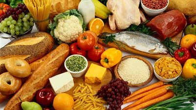 10 أطعمة تقوي الذاكرة وتقي من النسيان