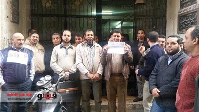 الإضرابات الفئوية تصيب الغربية بالشلل