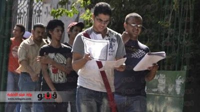 طلاب الثانوية العامة بقنا: امتحان 