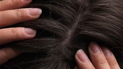 «زيت السمسم بالبيض والعسل» لكثافة الشعر