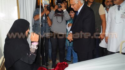 بالصور.. محافظ القاهرة في جولة تفقدية لحي السلام والنهضة.. يتفقد تطوير النهضة.. يأمر بإزالة التعديات المقامة بمساكن الصعيد.. ويتفقد مستشفى السلام العام ومعهد الأورام.. يستمع لشكاوى المواطنين