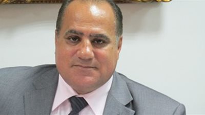 رئيس جامعة بورسعيد ينفي فتح باب الترشح لرئاسة الجامعة