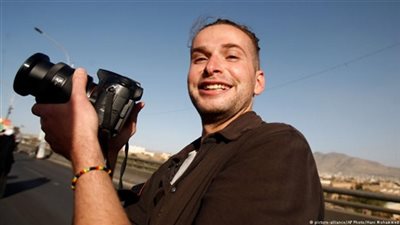 واشنطن تدافع عن عمليتها الفاشلة لتحرير الرهينة الأمريكي باليمن