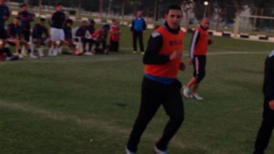 بالصور.. مباراة بين الجهاز الفني والإداري للطلائع بمعسكر الإسماعيلية